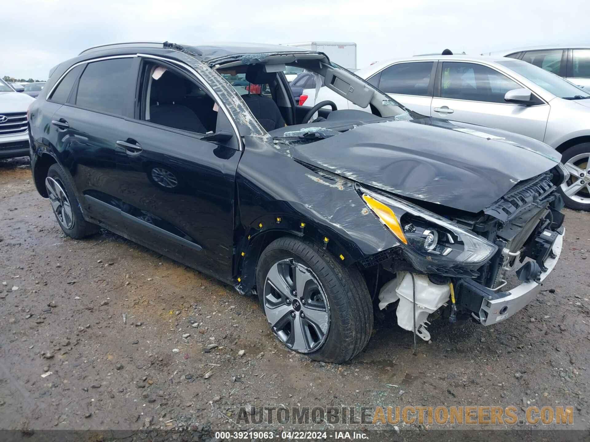 KNDCB3LC6L5426748 KIA NIRO 2020