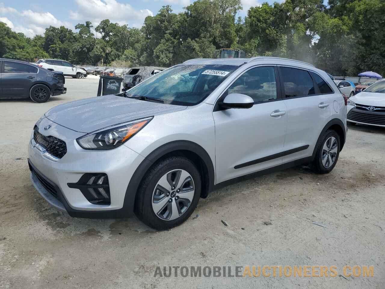 KNDCB3LC6M5471450 KIA NIRO 2021