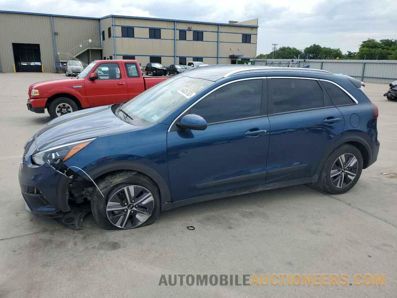 KNDCB3LC6M5476051 KIA NIRO 2021