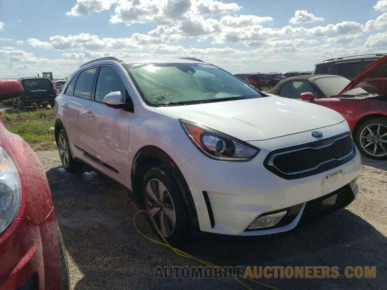 KNDCB3LC7J5126021 KIA NIRO 2018