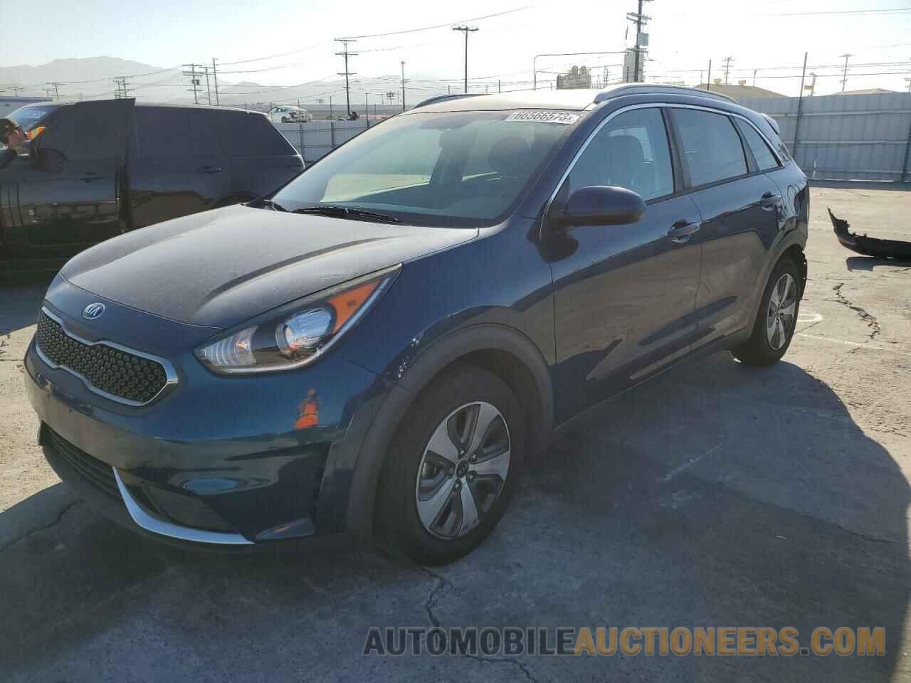 KNDCB3LC7J5157611 KIA NIRO 2018