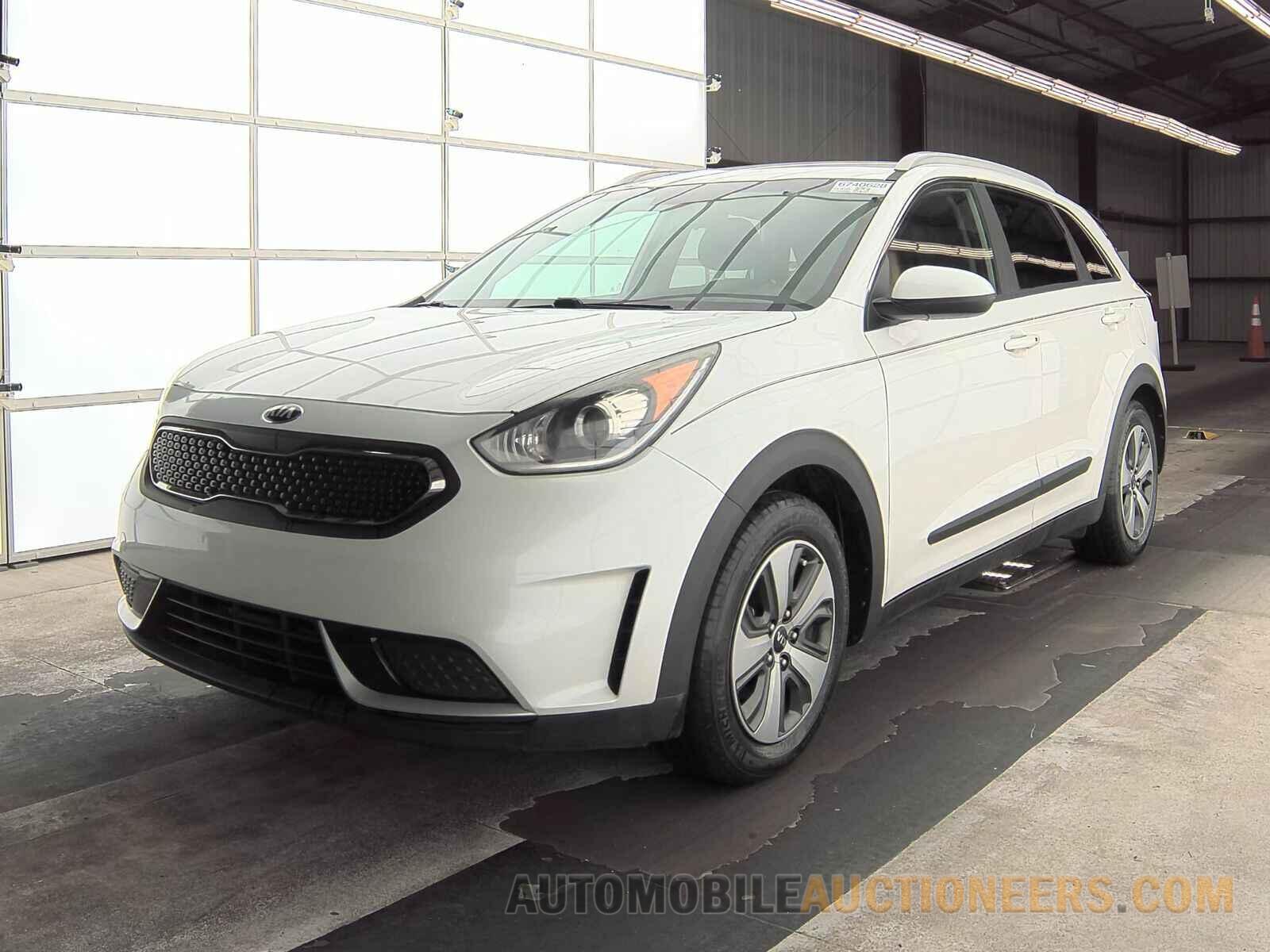 KNDCB3LC7K5345787 Kia Niro 2019