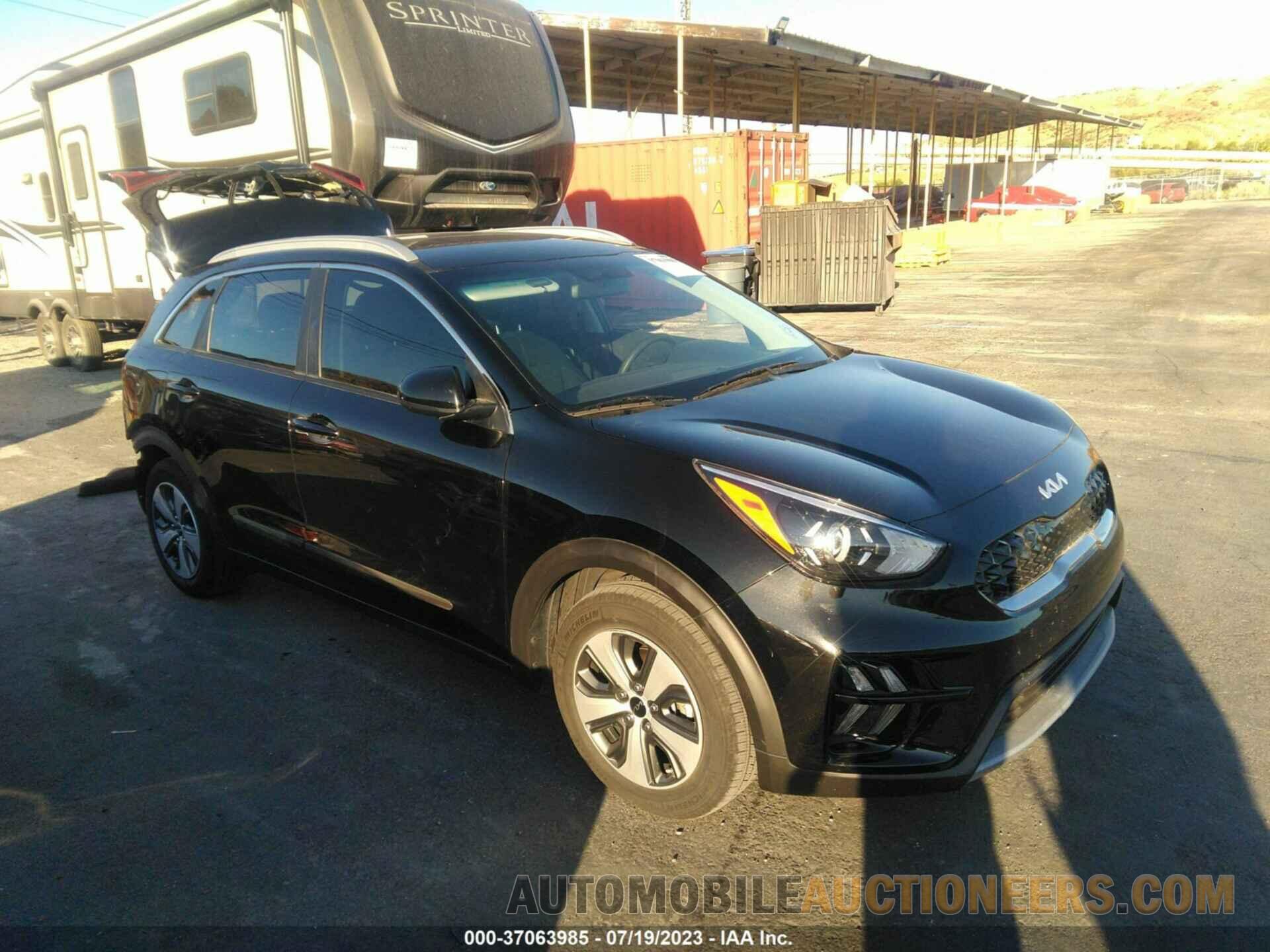 KNDCB3LC7N5502819 KIA NIRO 2022