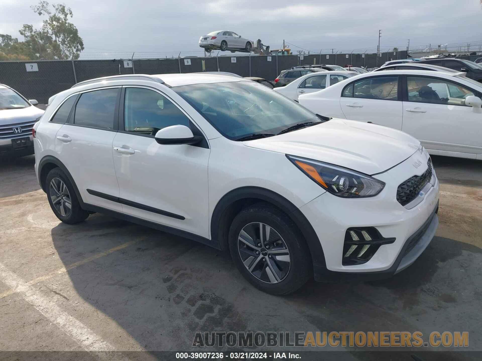 KNDCB3LC7N5512766 KIA NIRO 2022