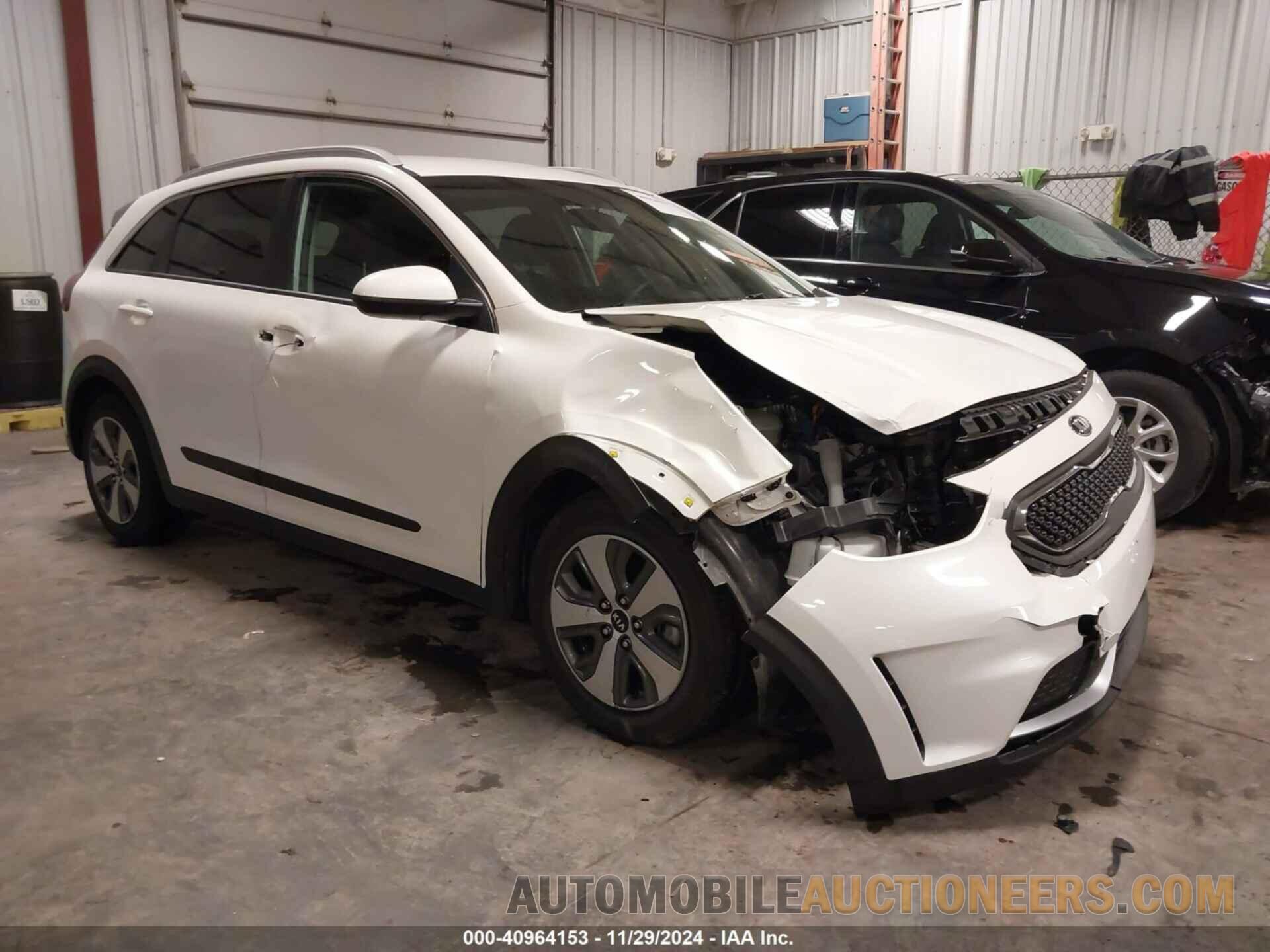 KNDCB3LC8J5211594 KIA NIRO 2018