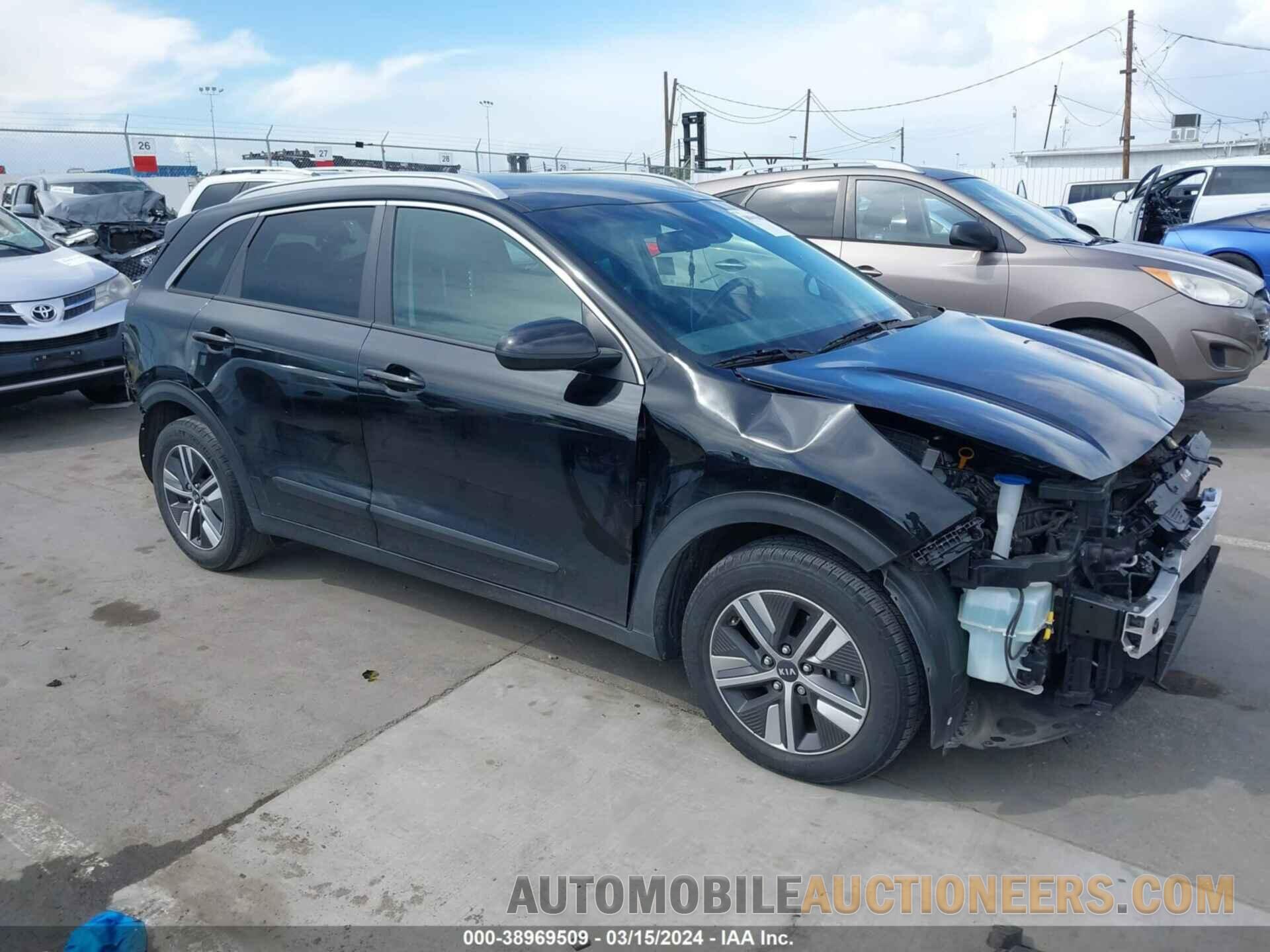 KNDCB3LC8L5421082 KIA NIRO 2020