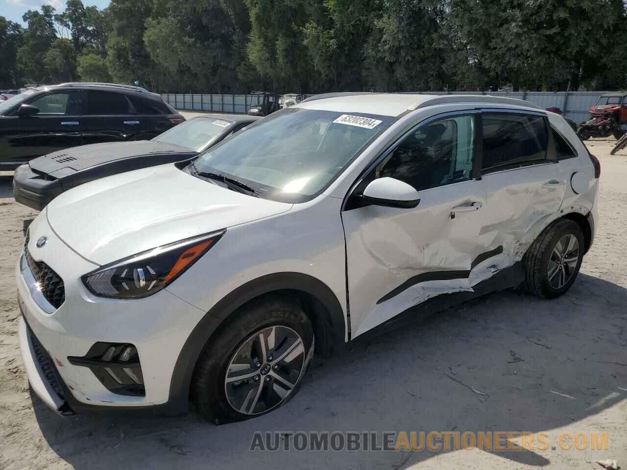 KNDCB3LC8M5469893 KIA NIRO 2021