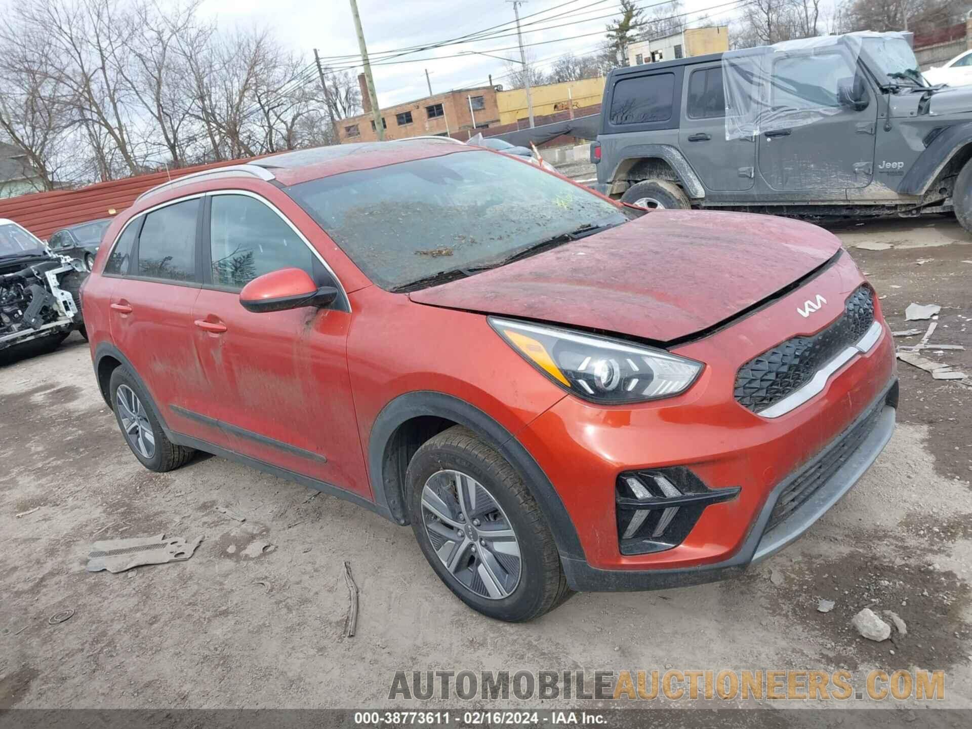 KNDCB3LC8N5502585 KIA NIRO 2022