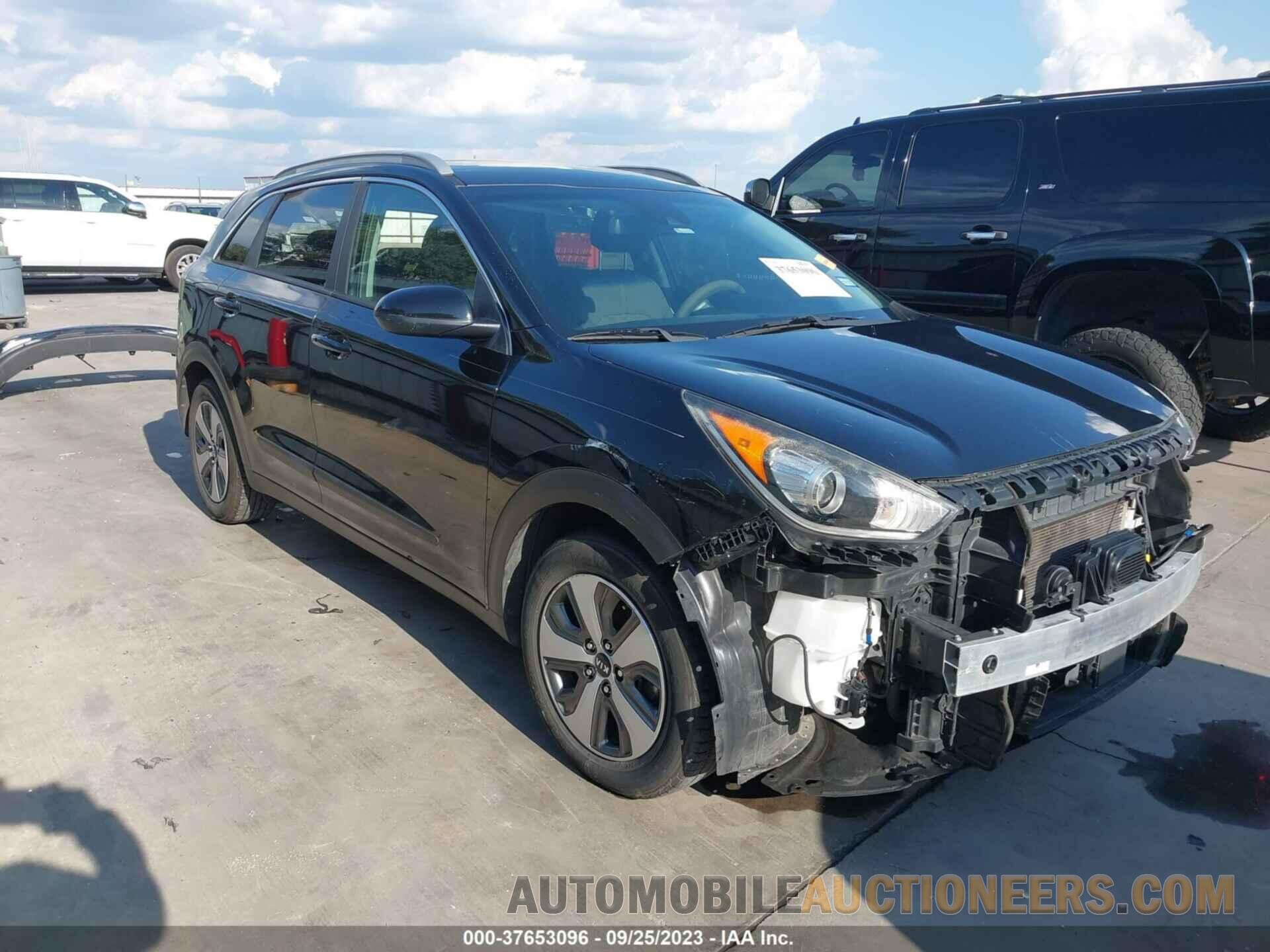 KNDCB3LC9J5127039 KIA NIRO 2018