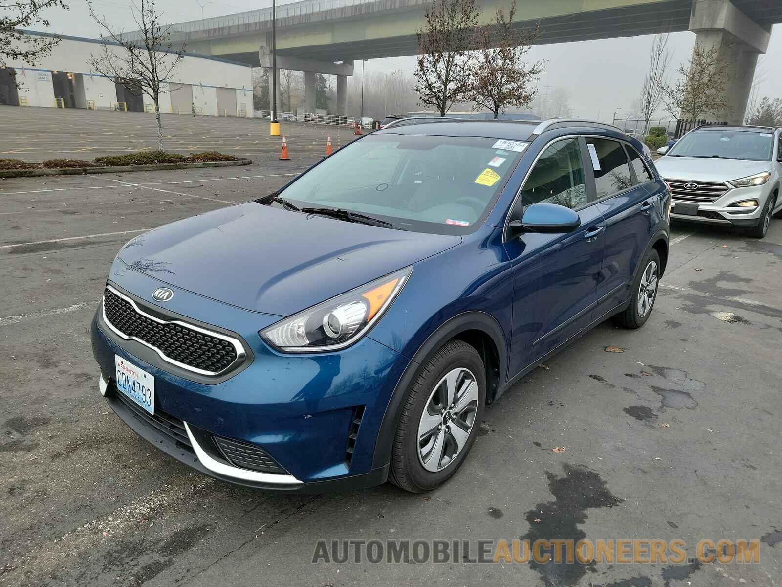 KNDCB3LC9K5306425 Kia Niro 2019