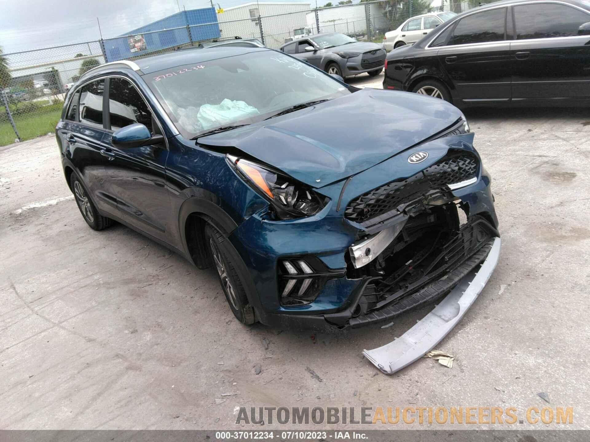 KNDCB3LC9M5475704 KIA NIRO 2021