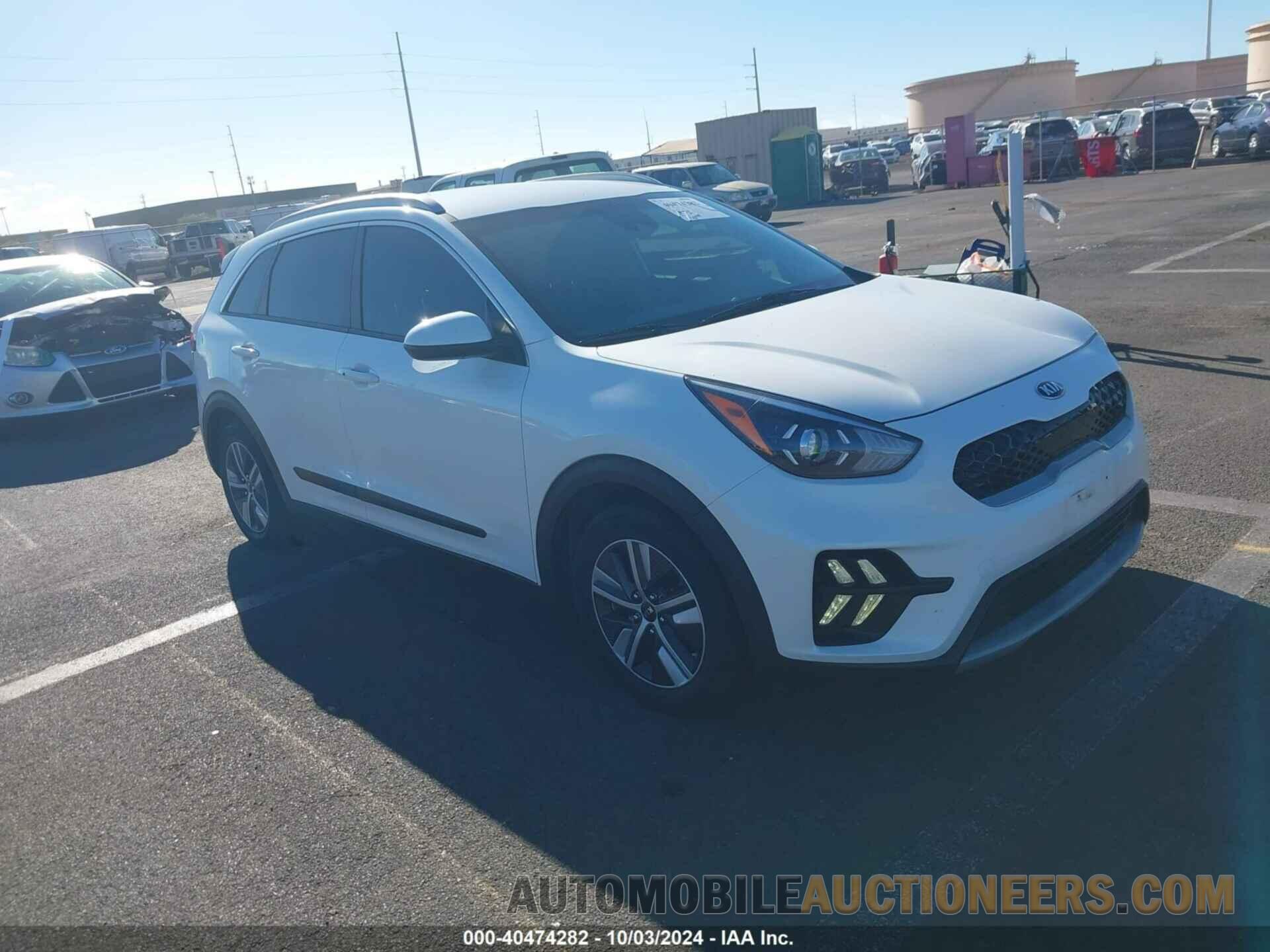 KNDCB3LCXL5421570 KIA NIRO 2020