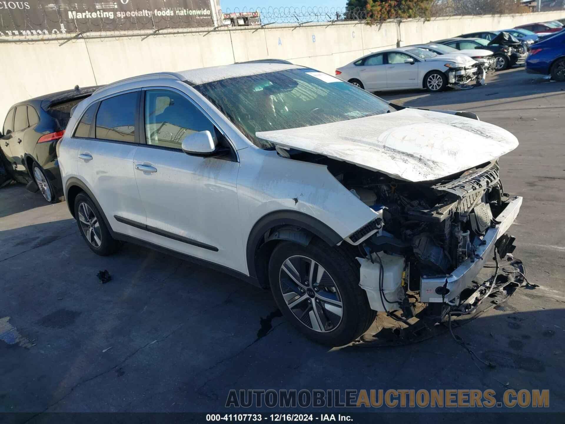 KNDCB3LCXM5470950 KIA NIRO 2021