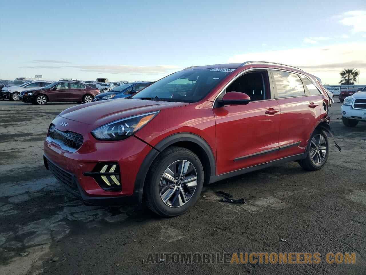 KNDCB3LCXN5546037 KIA NIRO 2022