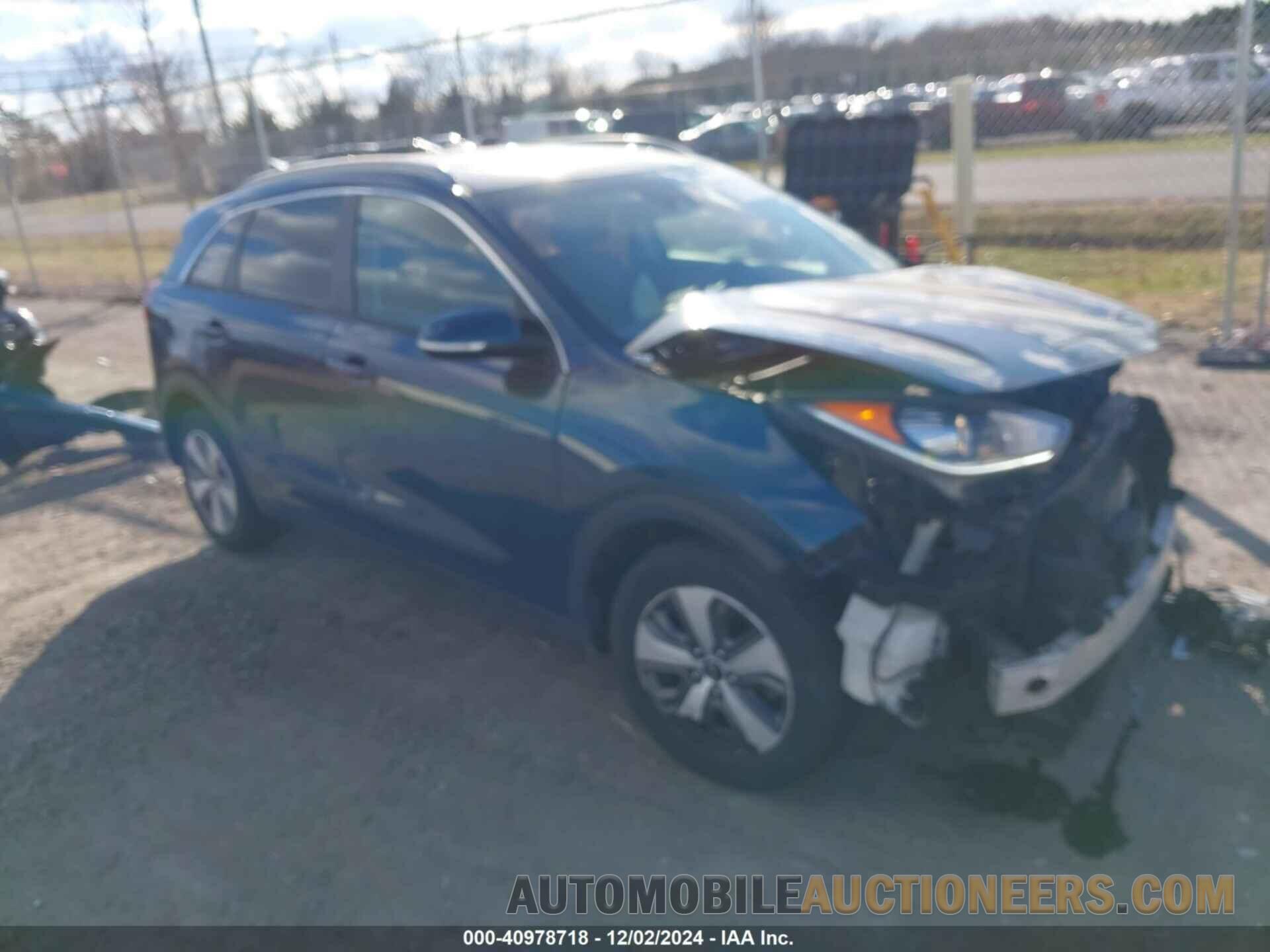 KNDCC3LC0H5041061 KIA NIRO 2017