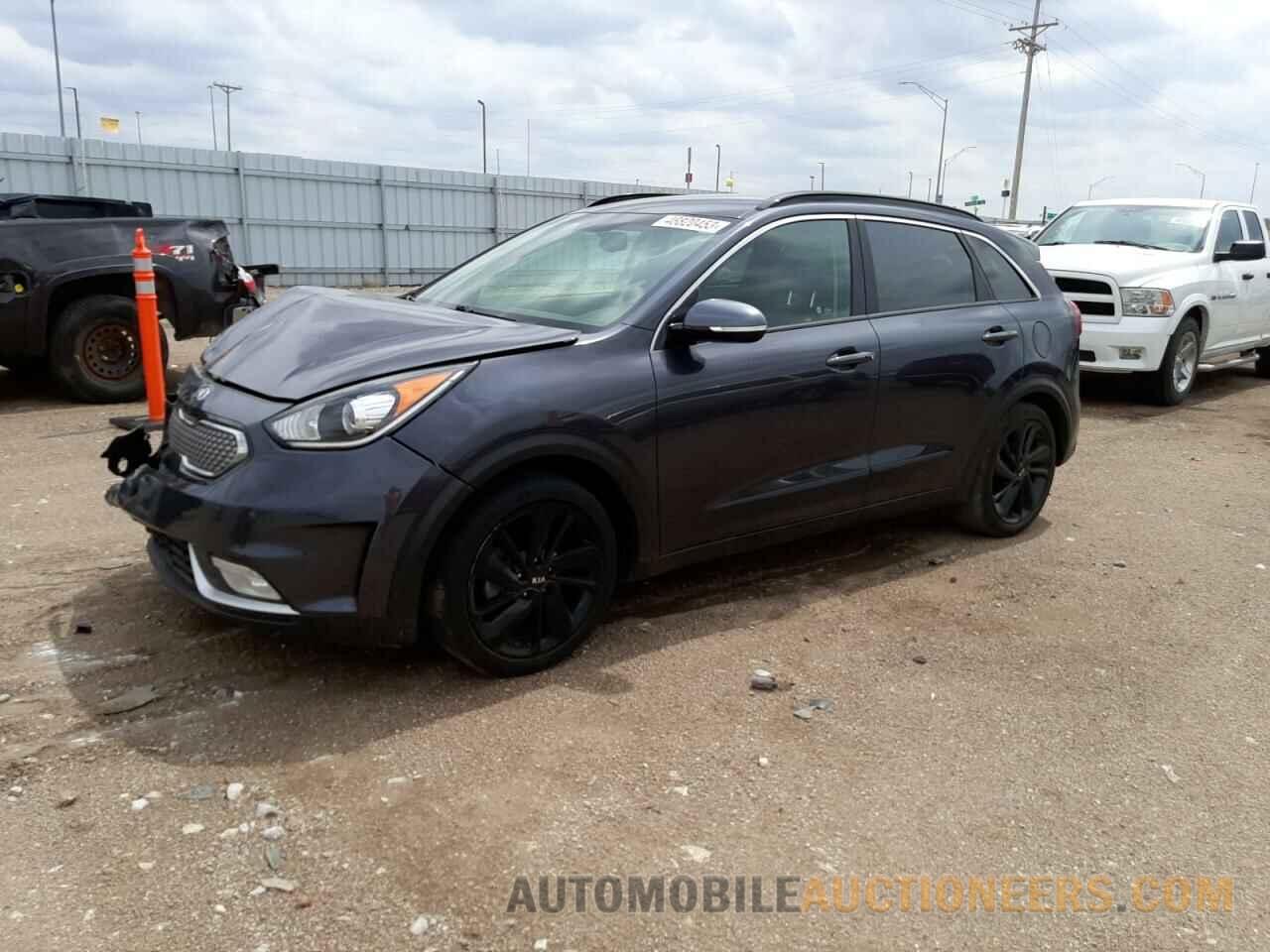 KNDCC3LC0J5140064 KIA NIRO 2018