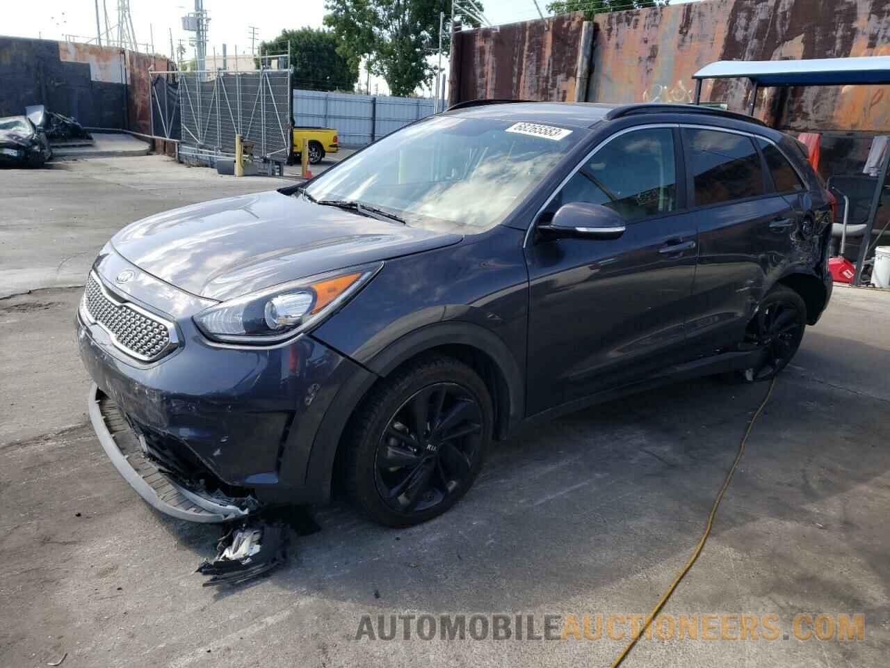 KNDCC3LC1J5151798 KIA NIRO 2018