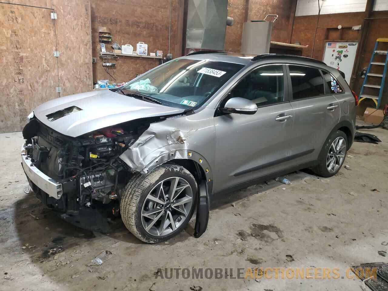 KNDCC3LC1N5546389 KIA NIRO 2022