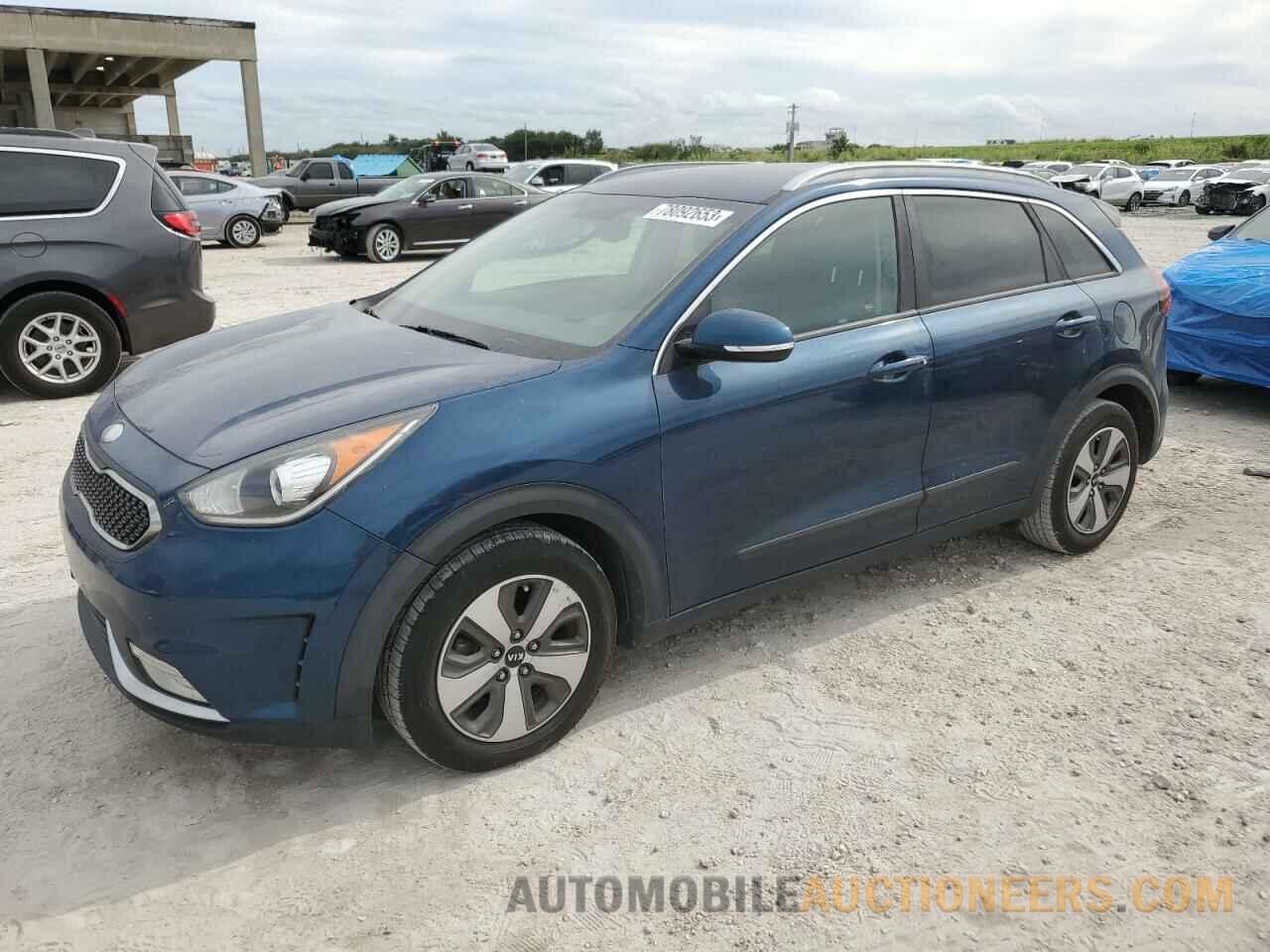 KNDCC3LC2J5109124 KIA NIRO 2018