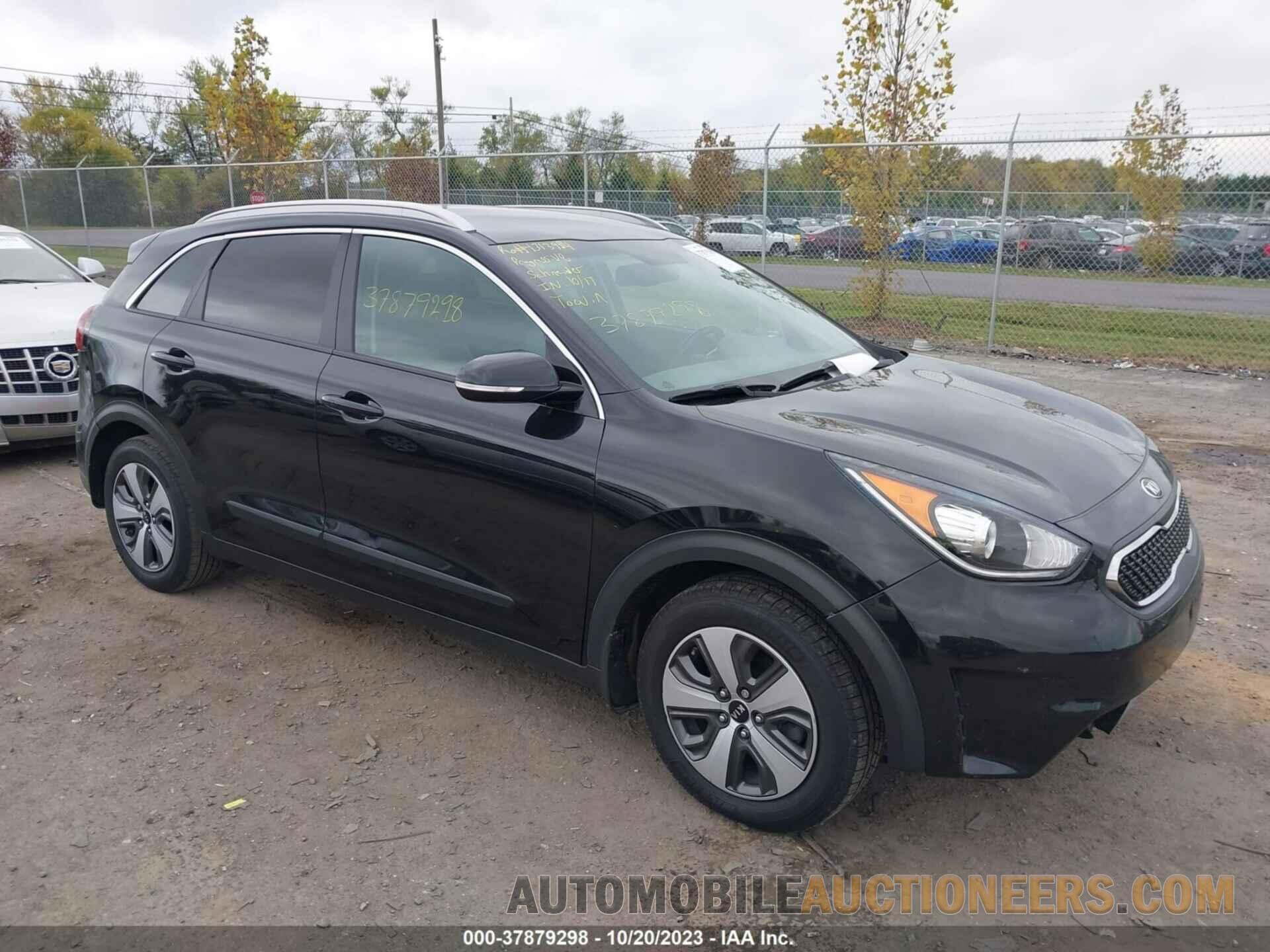 KNDCC3LC2J5109964 KIA NIRO 2018