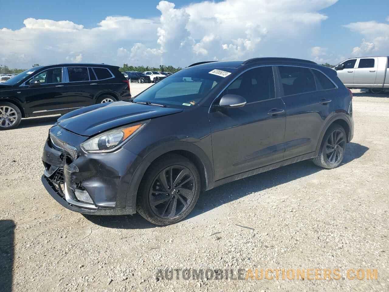 KNDCC3LC2J5135030 KIA NIRO 2018