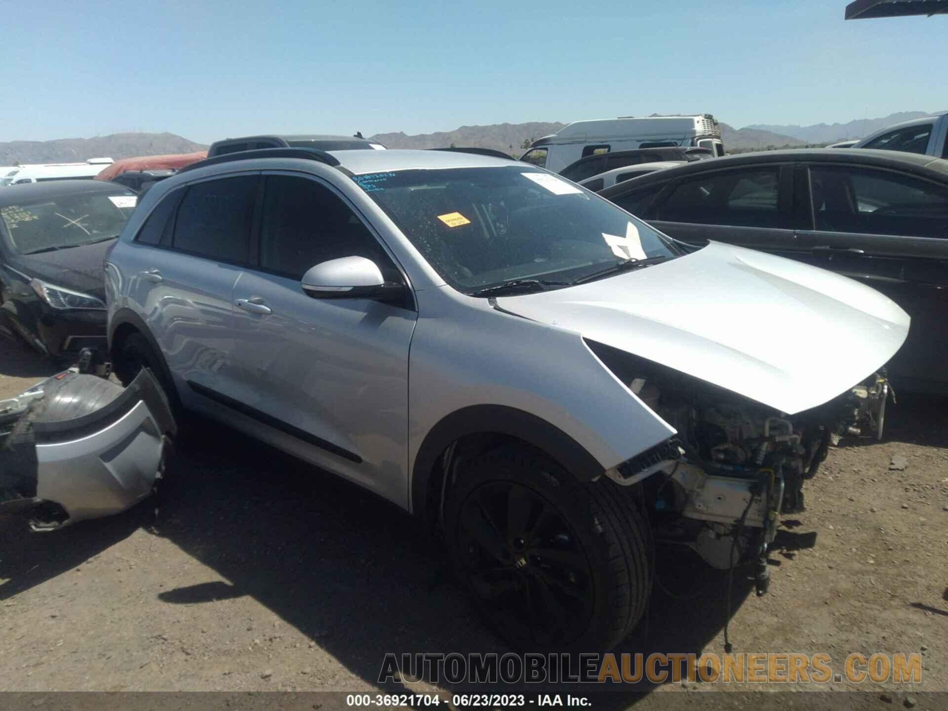 KNDCC3LC2K5265035 KIA NIRO 2019