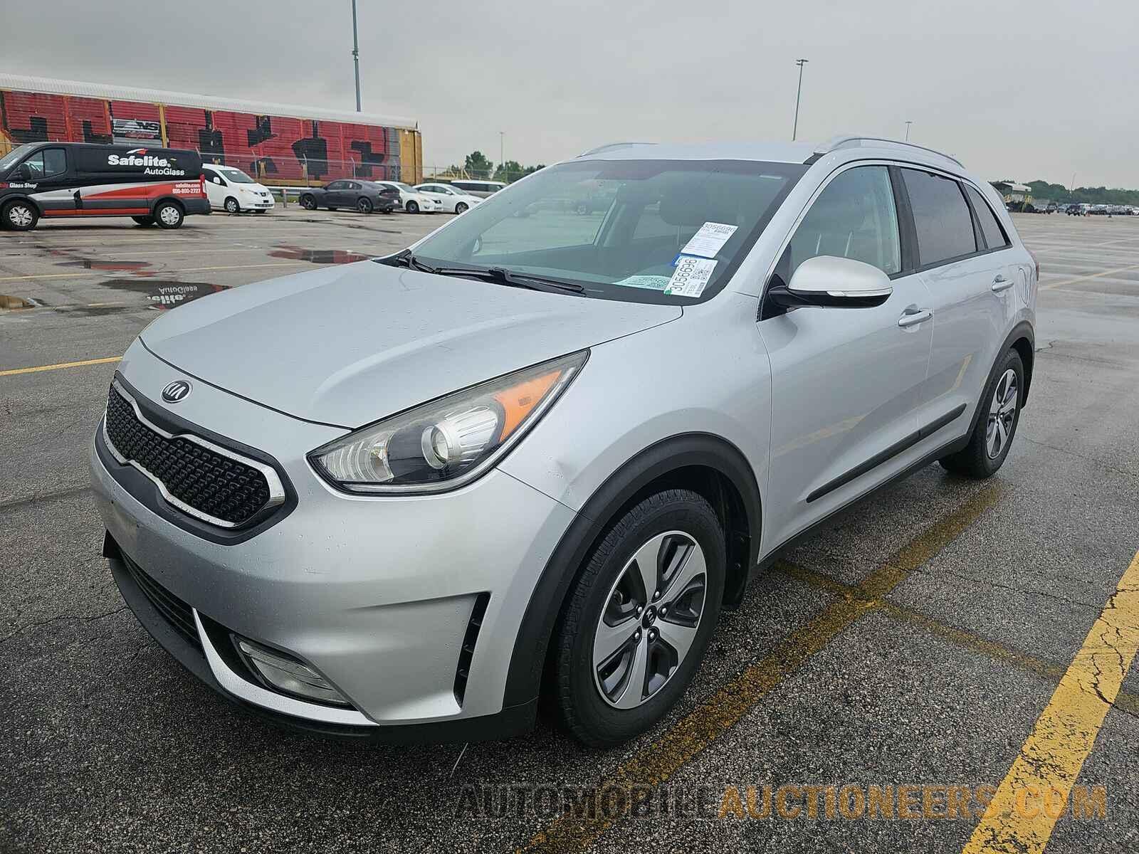 KNDCC3LC3H5042169 Kia Niro 2017