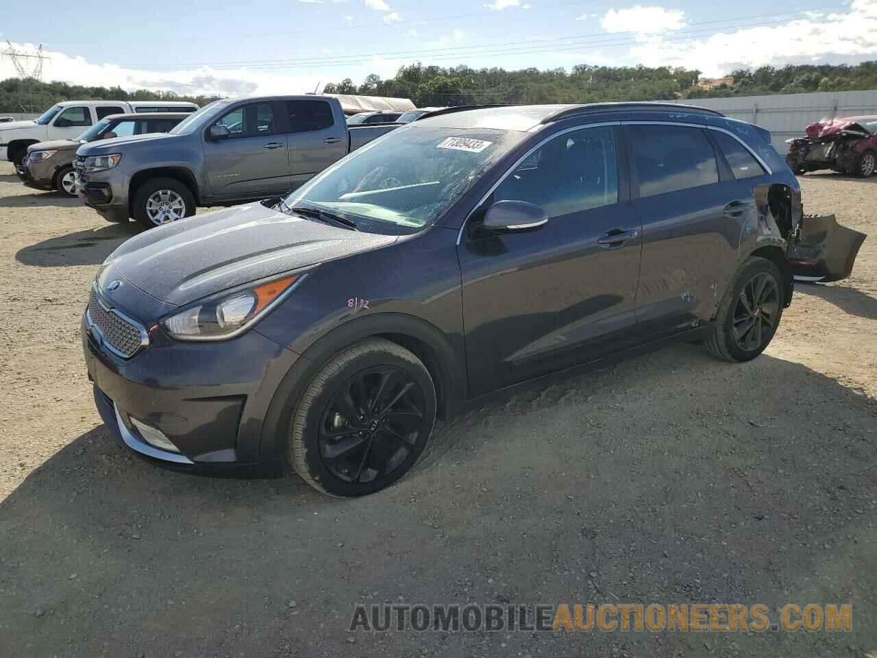 KNDCC3LC3J5187167 KIA NIRO 2018