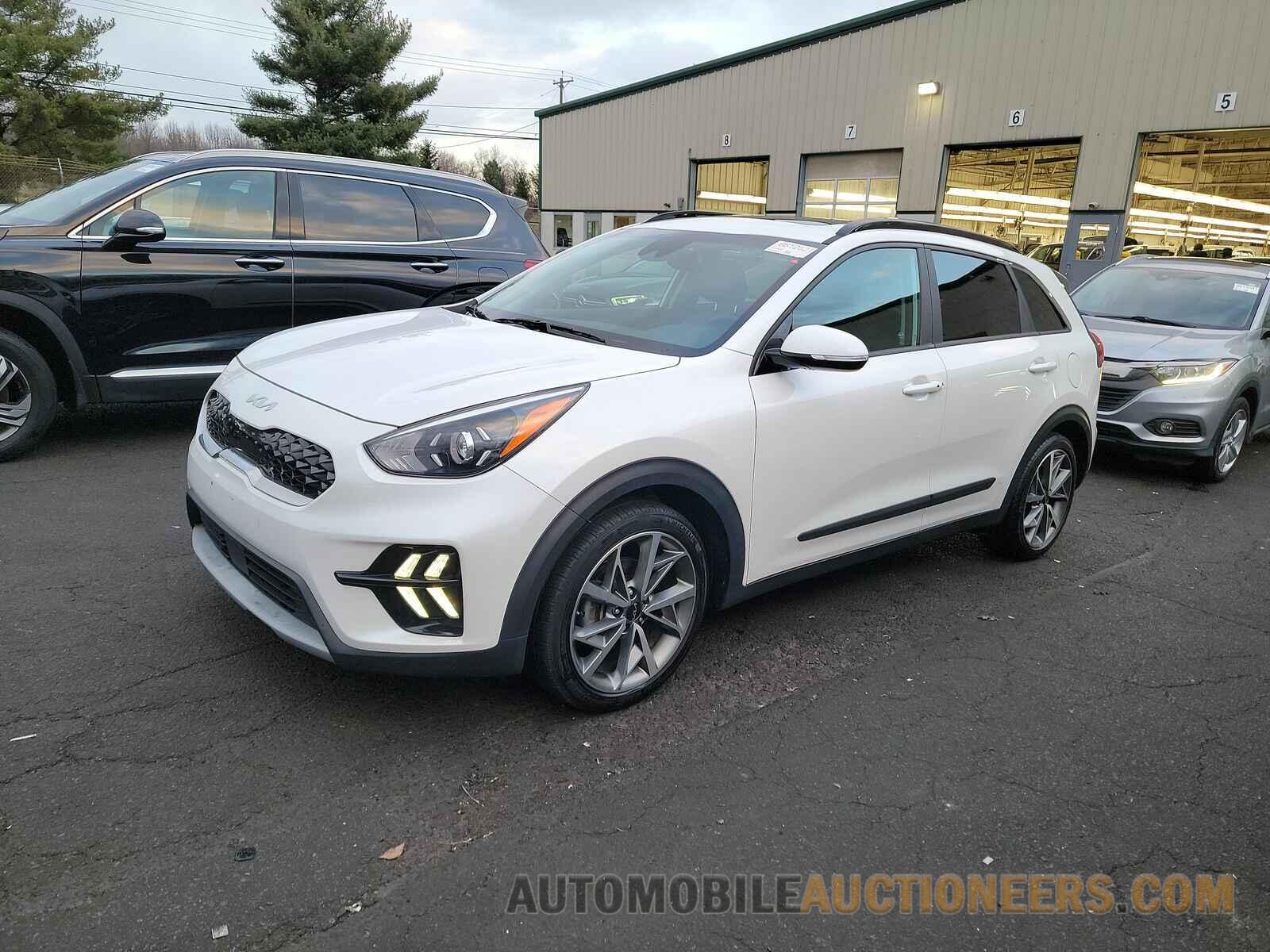 KNDCC3LC4N5510440 Kia Niro 2022