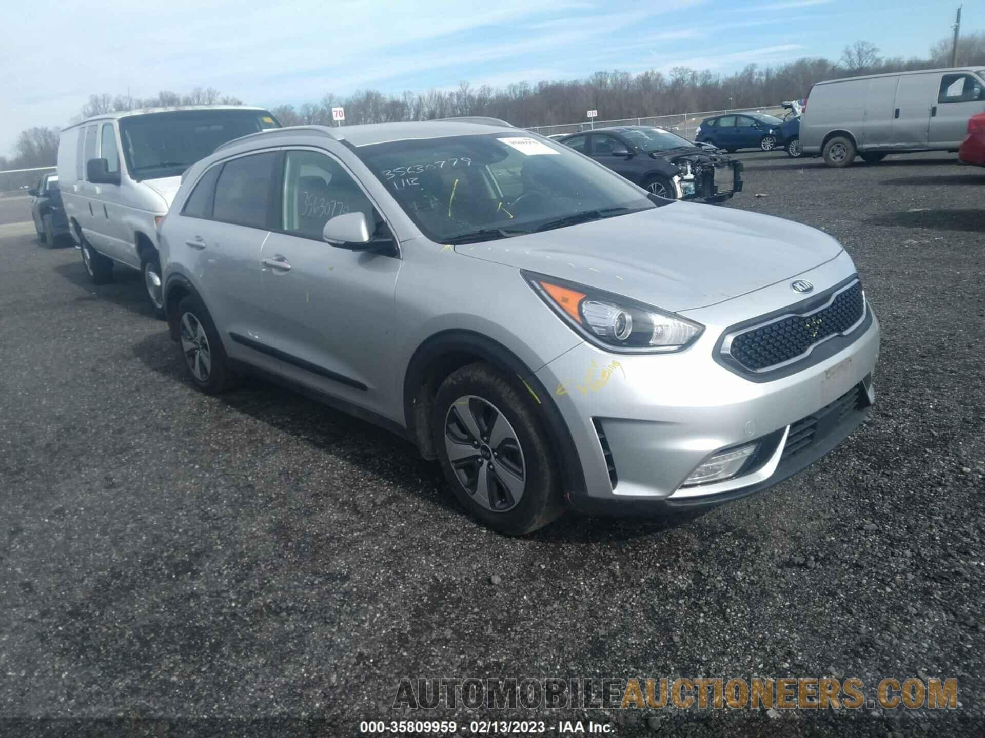 KNDCC3LC5J5175599 KIA NIRO 2018