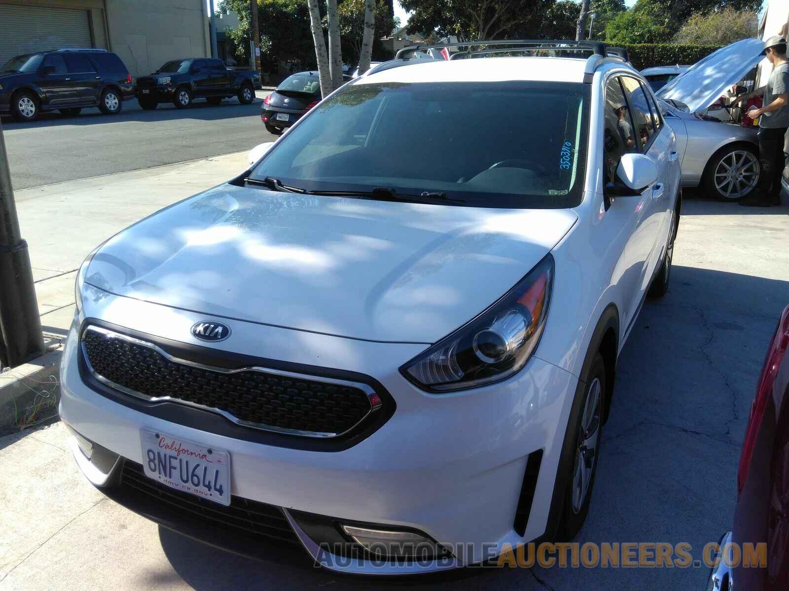 KNDCC3LC5K5343369 Kia Niro 2019