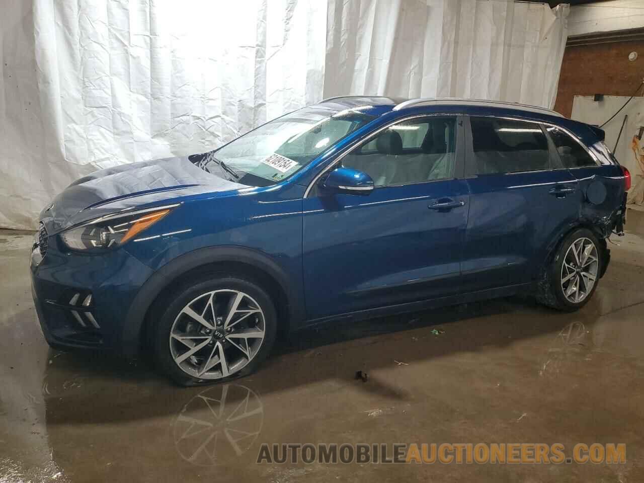 KNDCC3LC5L5422123 KIA NIRO 2020