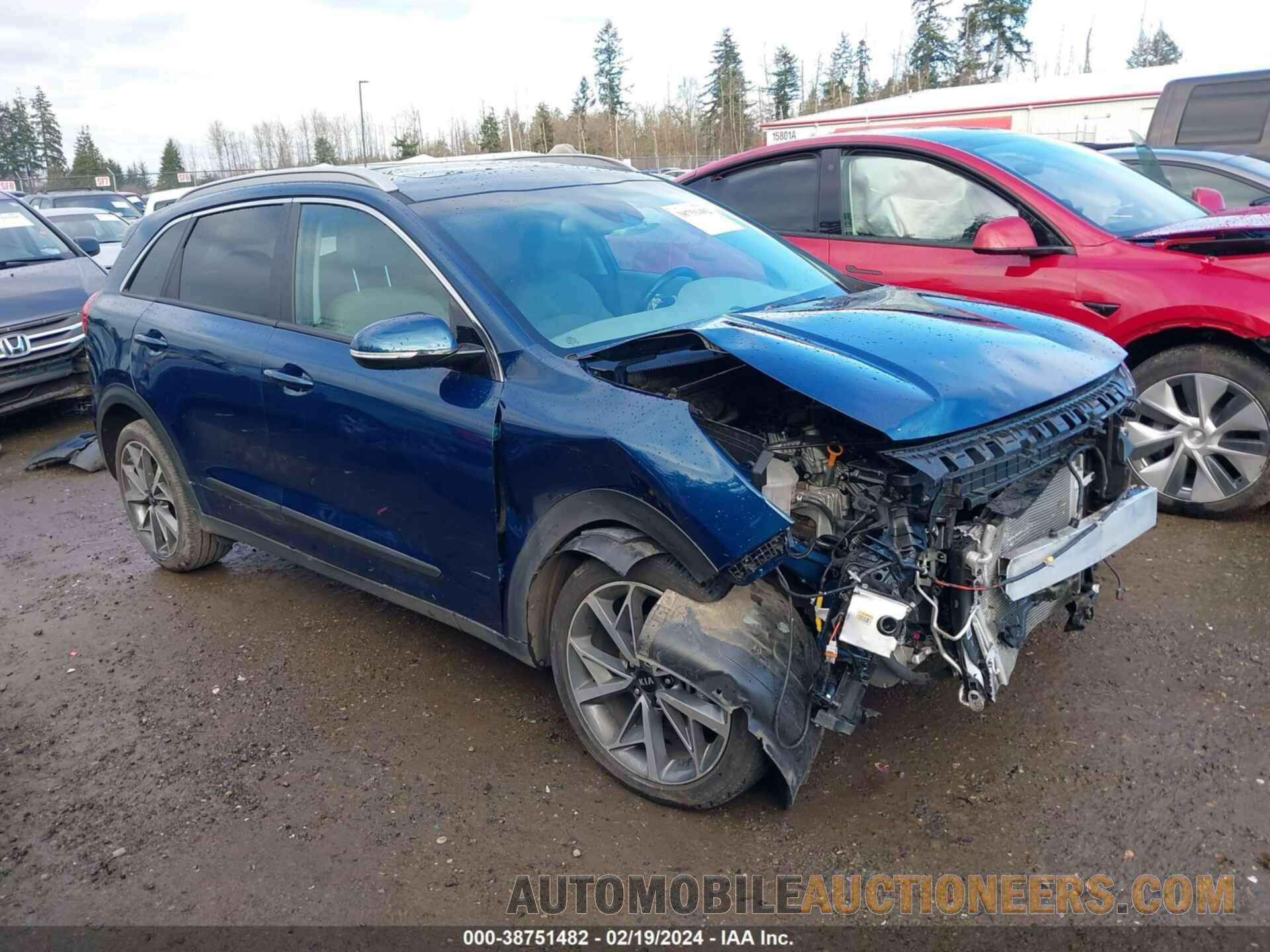 KNDCC3LC5L5442677 KIA NIRO 2020