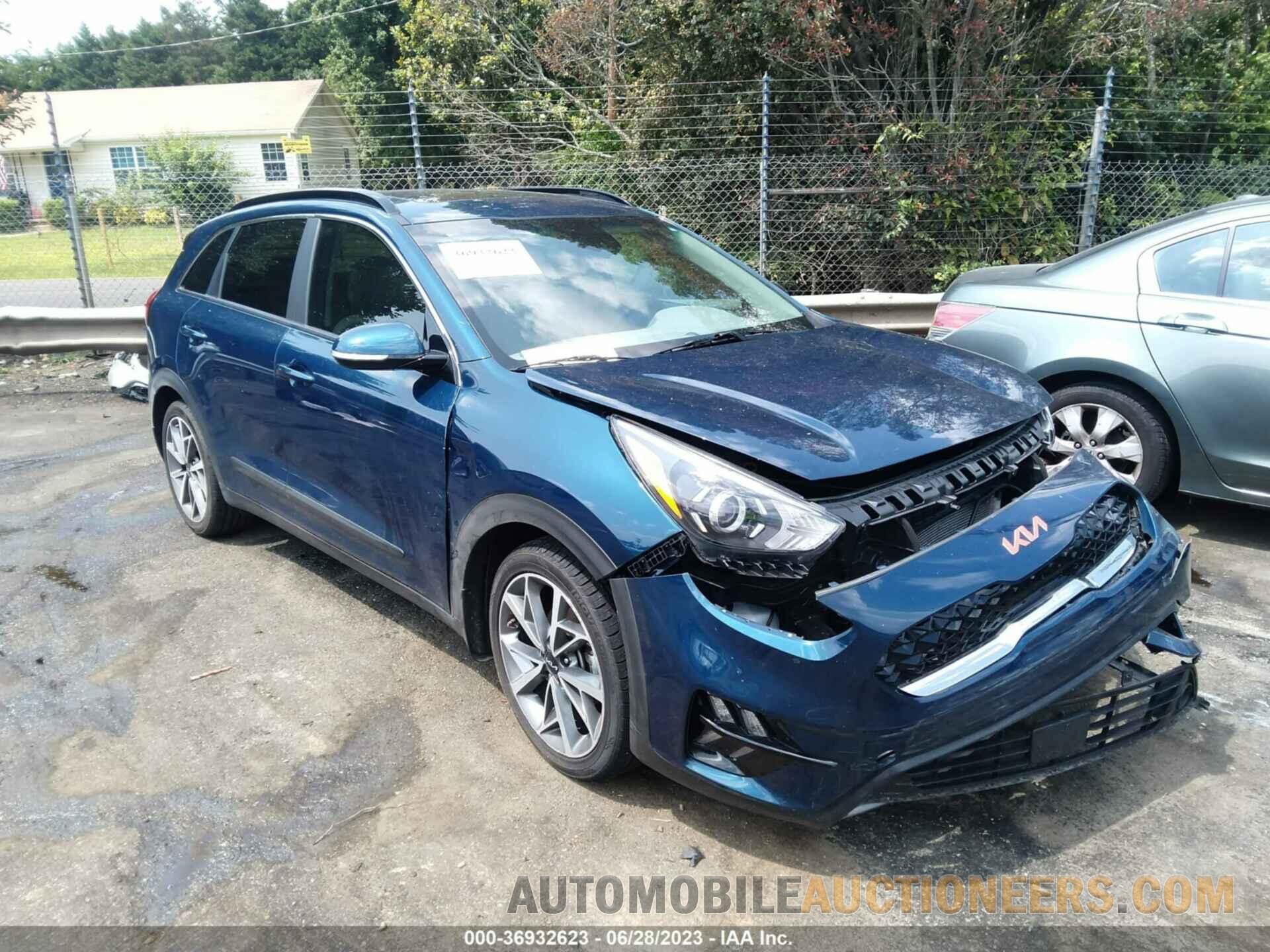 KNDCC3LC5N5498346 KIA NIRO 2022