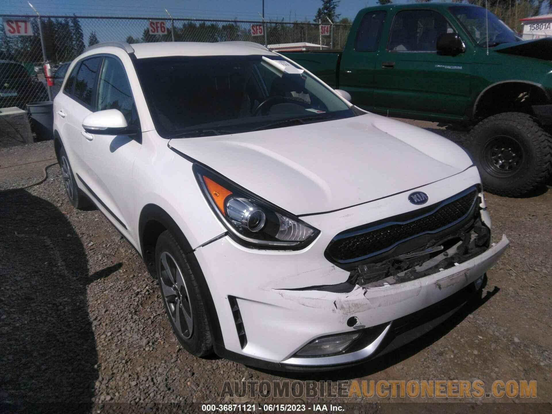 KNDCC3LC6J5129375 KIA NIRO 2018