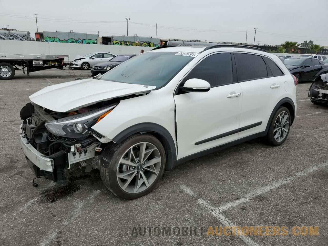 KNDCC3LC6N5547442 KIA NIRO 2022