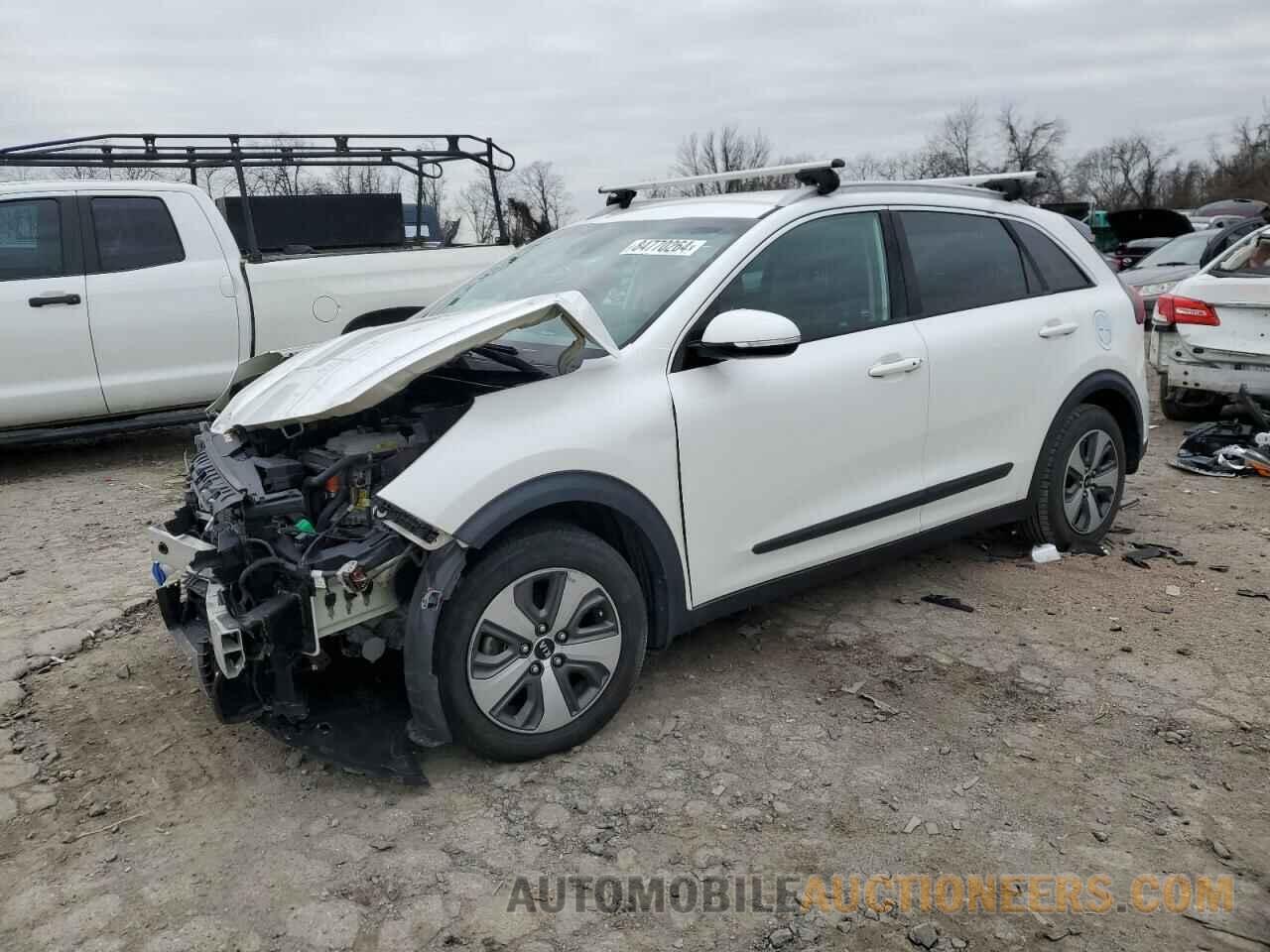 KNDCC3LC8J5110570 KIA NIRO 2018