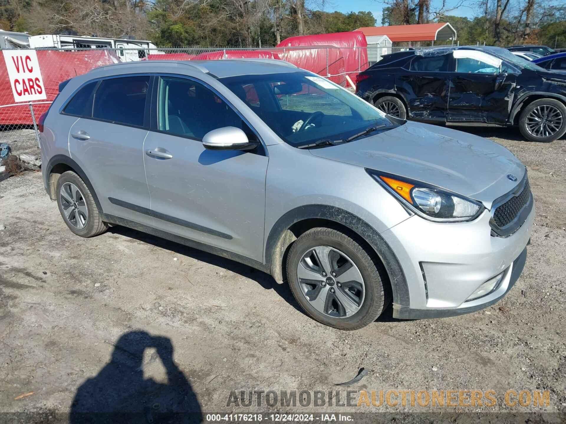 KNDCC3LC8J5124372 KIA NIRO 2018