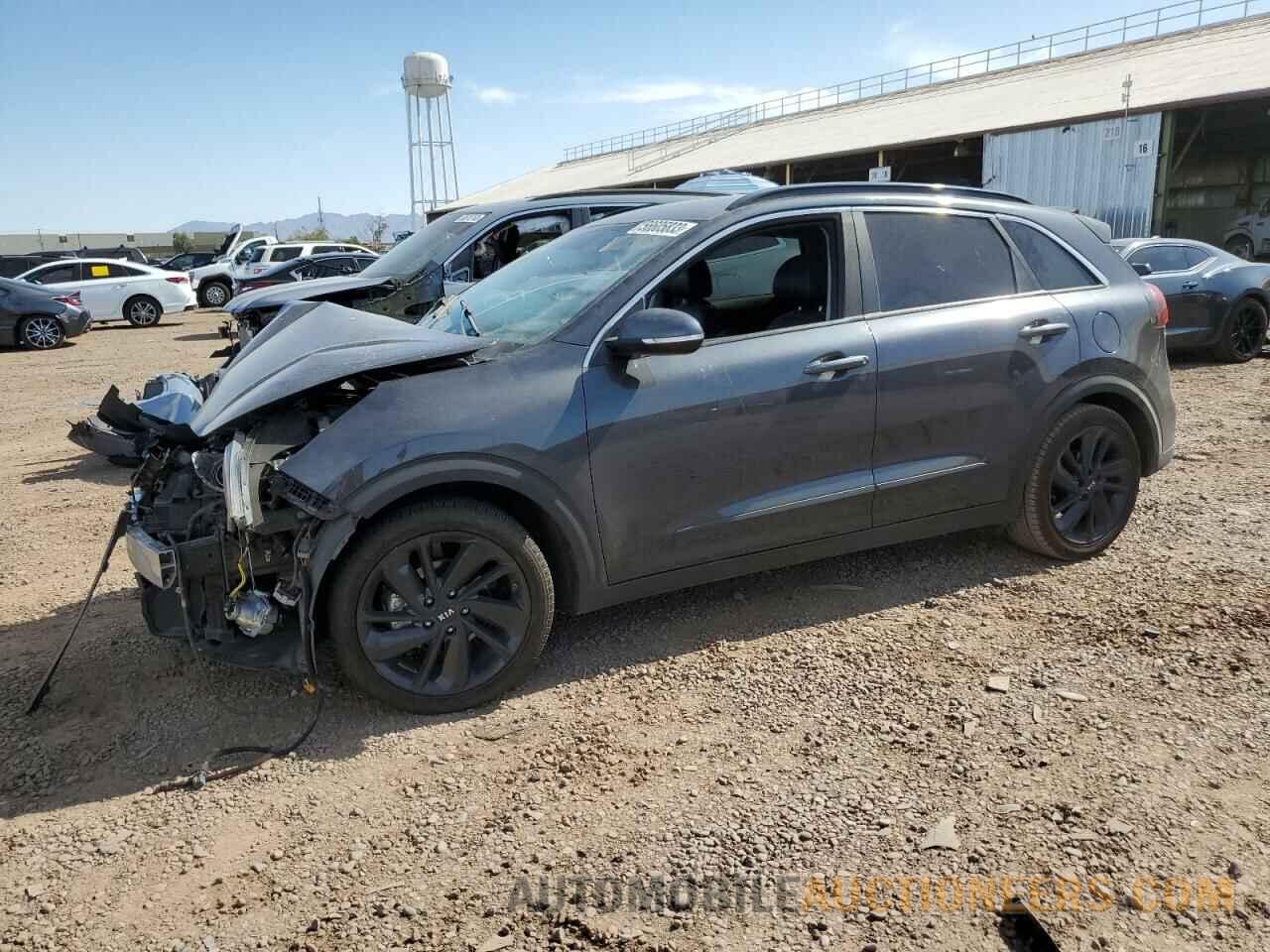 KNDCC3LC8K5258655 KIA NIRO 2019