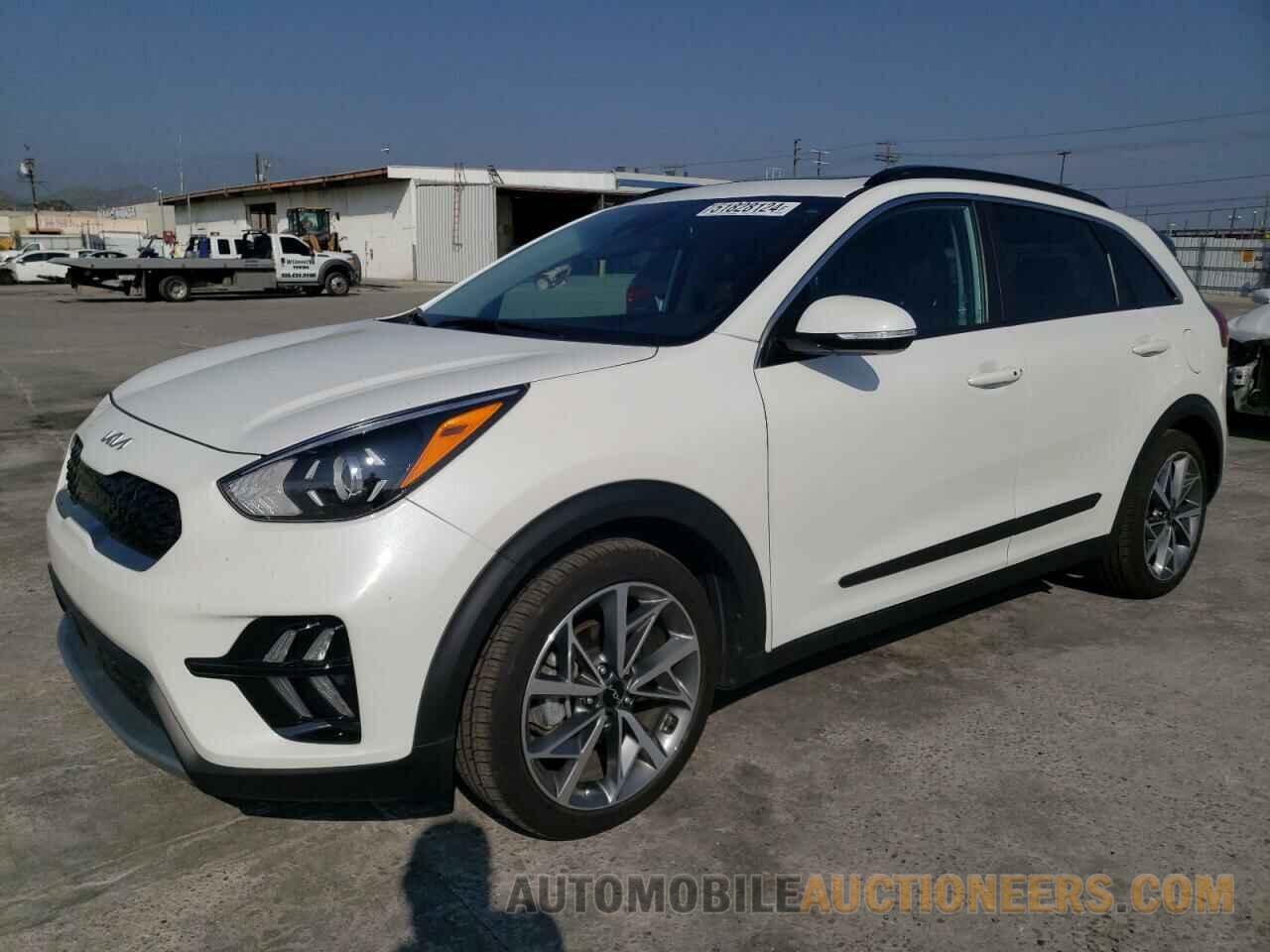 KNDCC3LC8N5510439 KIA NIRO 2022