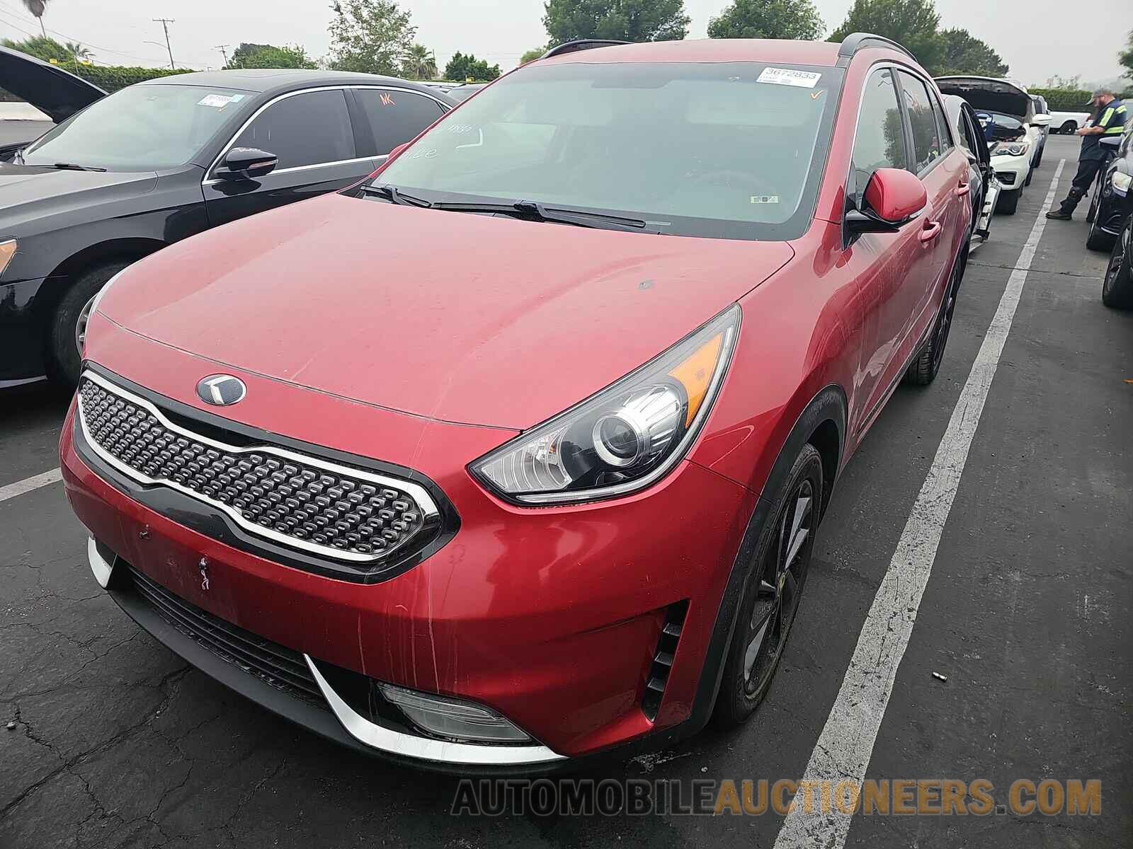 KNDCC3LC9K5294886 Kia Niro 2019