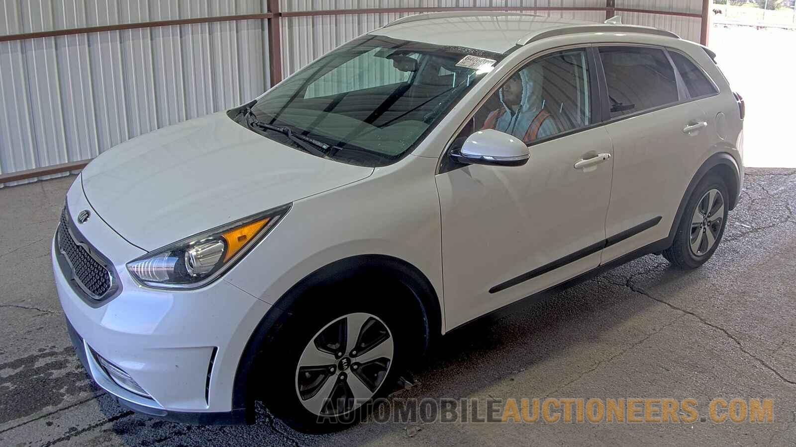 KNDCC3LCXJ5126561 Kia Niro 2018