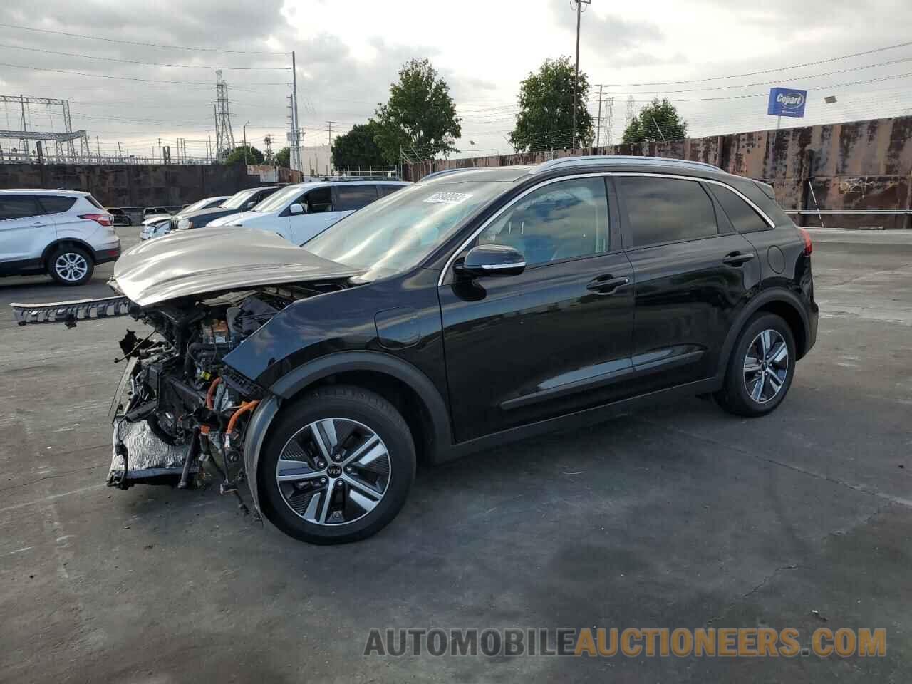 KNDCC3LD3L5402817 KIA NIRO 2020