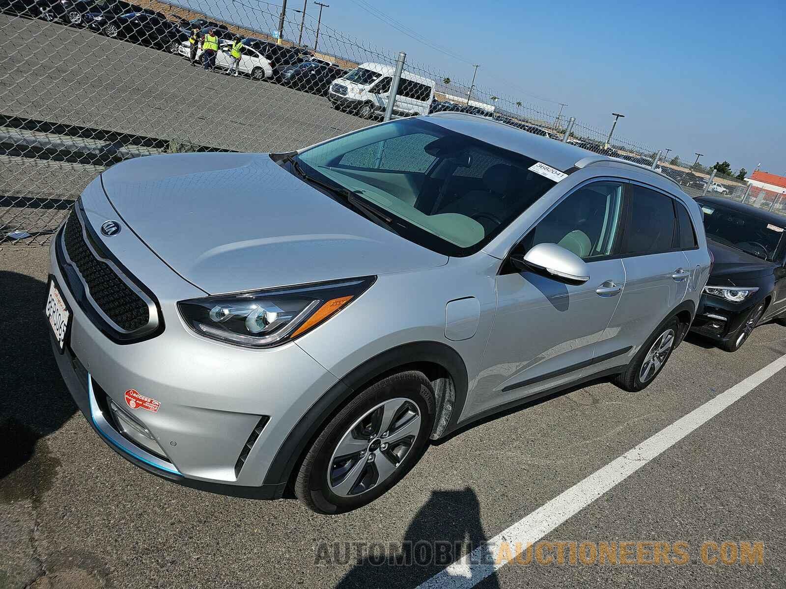 KNDCC3LD7J5189979 Kia Niro Plug-In Hybrid 2018