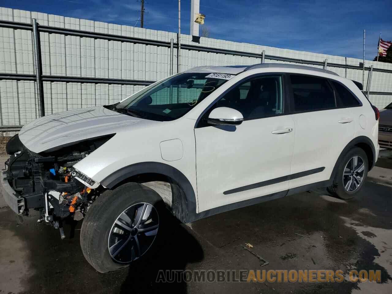 KNDCC3LDXN5532807 KIA NIRO 2022