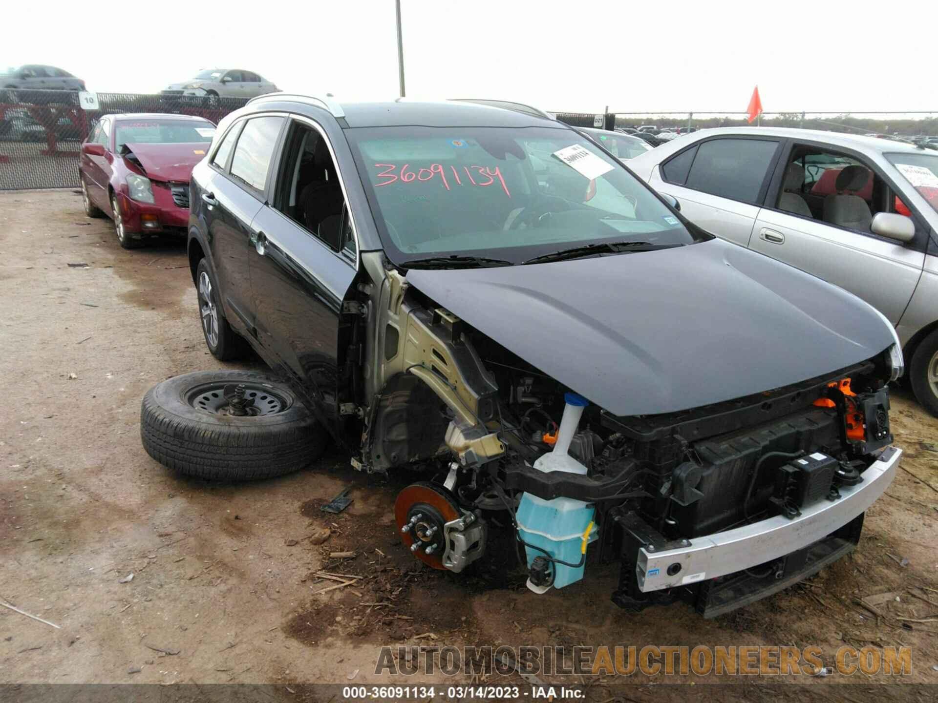 KNDCC3LG1N5135819 KIA NIRO EV 2022