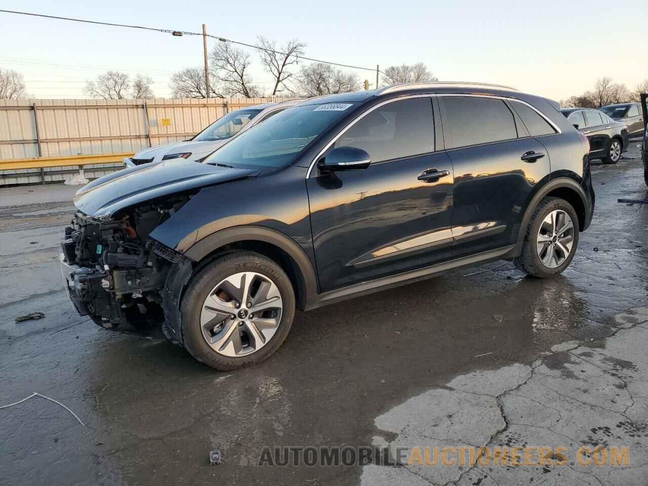 KNDCC3LG2L5061534 KIA NIRO 2020