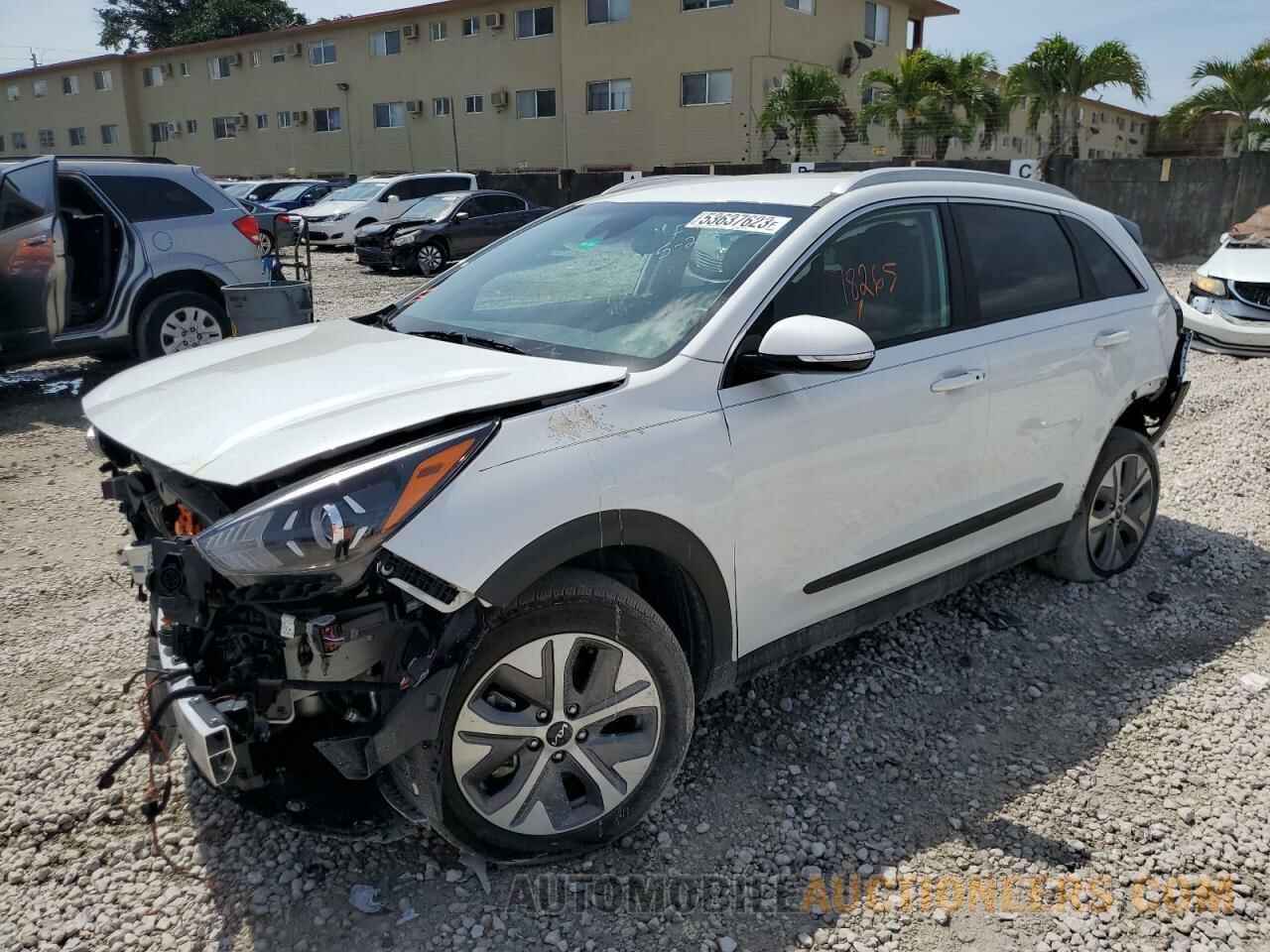 KNDCC3LGXN5134684 KIA NIRO S 2022