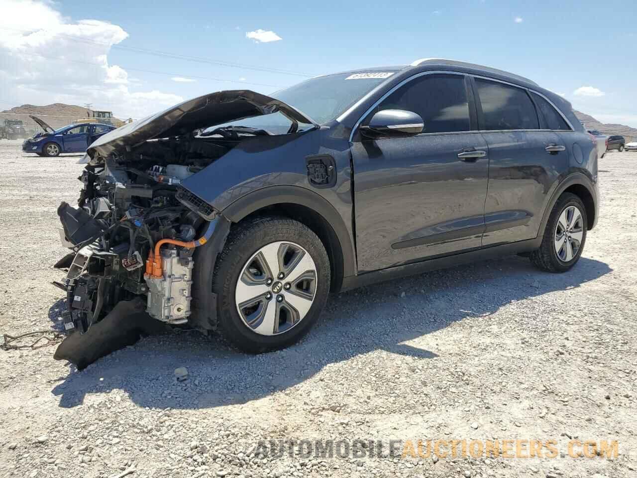 KNDCD3LD1J5213609 KIA NIRO 2018