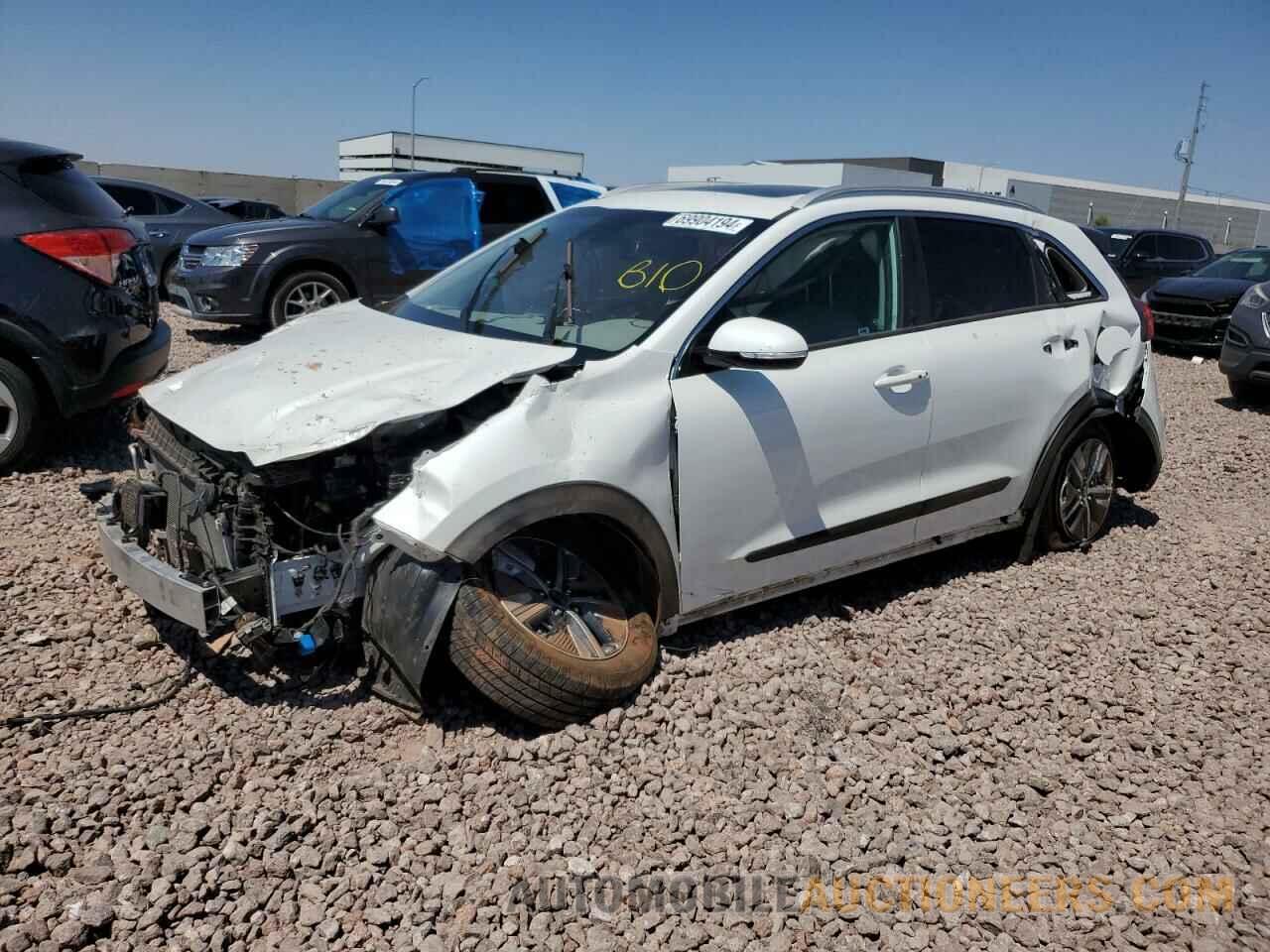 KNDCE3LC0L5422315 KIA NIRO 2020